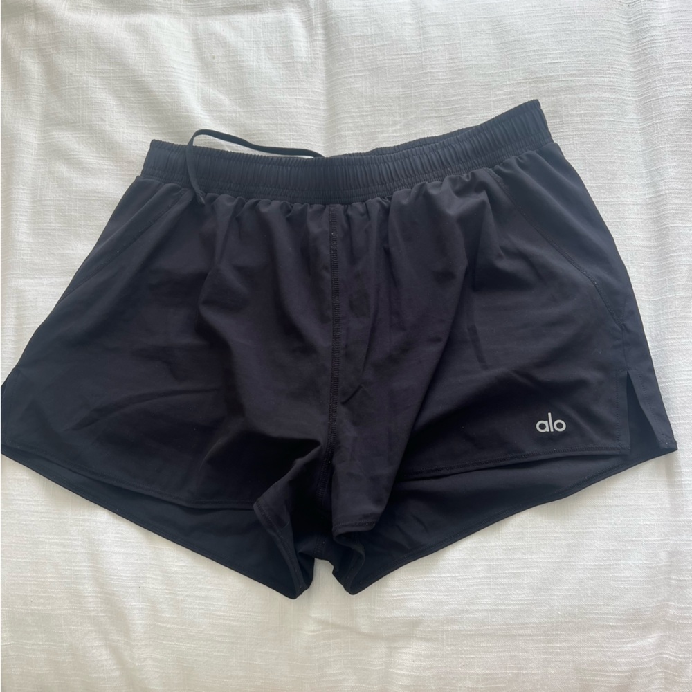 Alo Stride Short